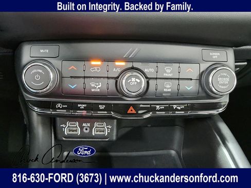 Used 2022 Dodge Durango SXT AWD/4WD image 20