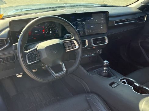 Used 2024 Ford Mustang GT Premium image 7