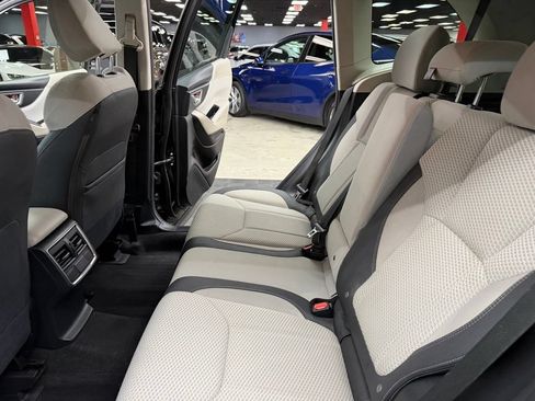 Used 2020 Subaru Forester Premium AWD/4WD image 37