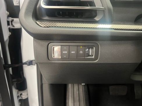 New 2026 Chevrolet Traverse High Country AWD/4WD image 12