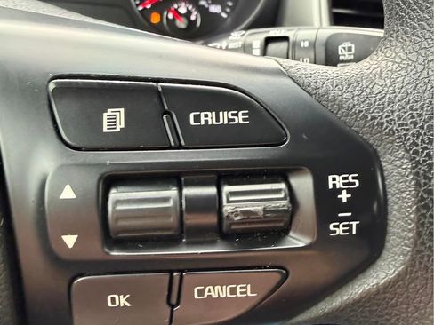 Used 2018 Kia Sorento L image 23