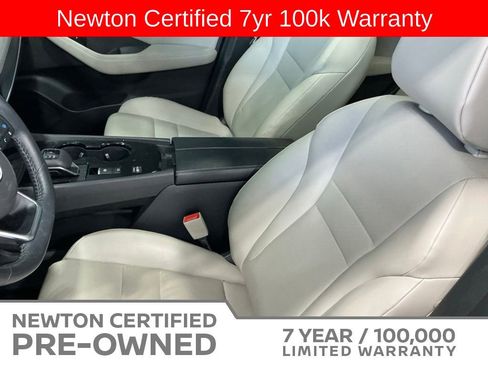 Used 2023 Nissan Rogue SV w/ SV Premium B Package FWD image 7