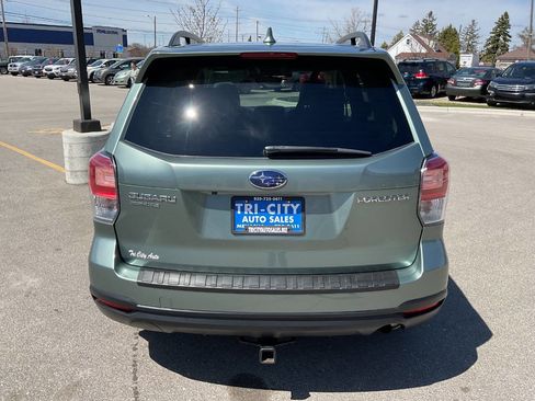 Used 2018 Subaru Forester 2.5i Premium image 6