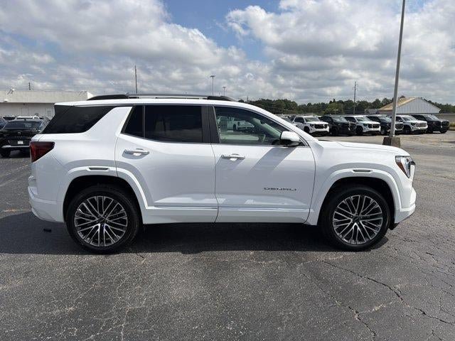 New 2027 GMC Terrain Denali AWD/4WD image 4