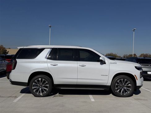New 2026 Chevrolet Tahoe High Country w/ Sun And Tow Package image 3