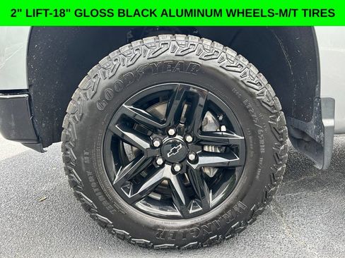 Used 2025 Chevrolet Silverado 1500 Custom Trail Boss AWD/4WD image 2