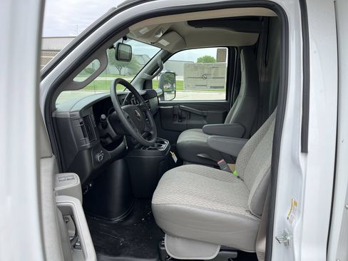 New 2026 Chevrolet Express 3500 w/ Power Convenience Package RWD image 3