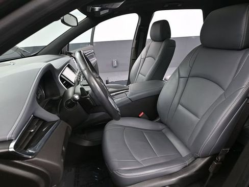 Used 2022 Buick Enclave Essence w/ Experience Buick Package image 26