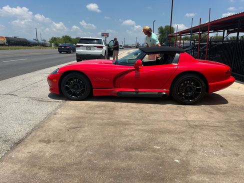 Used 1995 Dodge Viper RT/10 RWD image 13