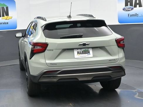 New 2026 Chevrolet Trax ACTIV w/ Driver Confidence Package FWD image 4