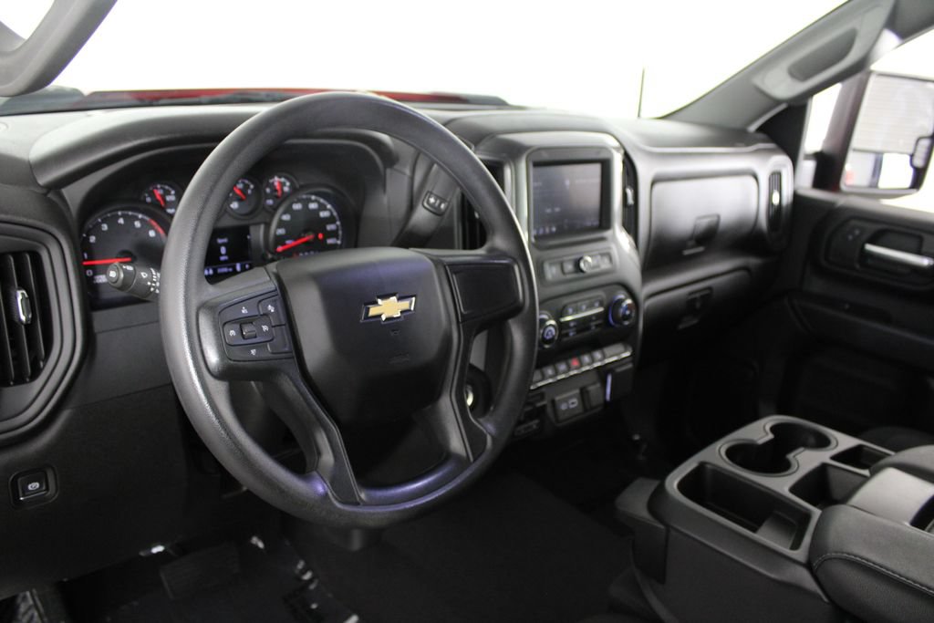 Used 2024 Chevrolet Silverado 2500 Custom w/ Custom Convenience Package AWD/4WD image 16