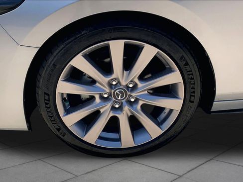 Used 2020 MAZDA MAZDA3 Sedan w/ Select Package FWD image 10