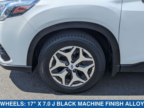 Certified 2023 Subaru Forester Premium AWD/4WD image 11