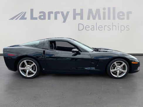 Used 2008 Chevrolet Corvette Coupe w/ Preferred Equipment Group RWD image 6
