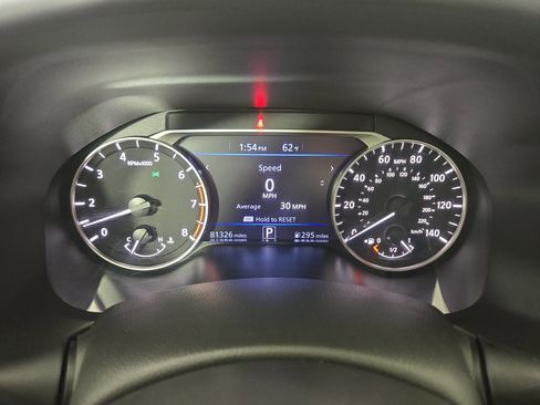 Used 2020 Nissan Altima 2.5 SR w/ Premium Package image 16