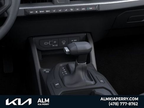 New 2026 Kia K4 LXS FWD image 23