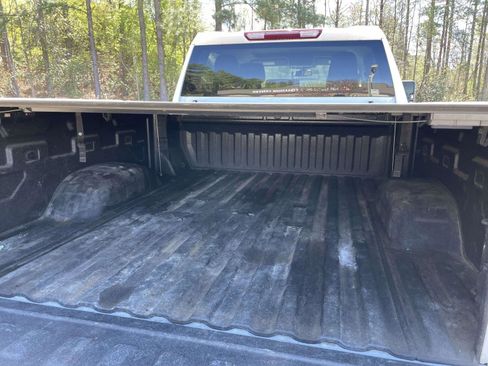 Used 2023 Chevrolet Silverado 2500 Custom w/ Custom Value Package image 27