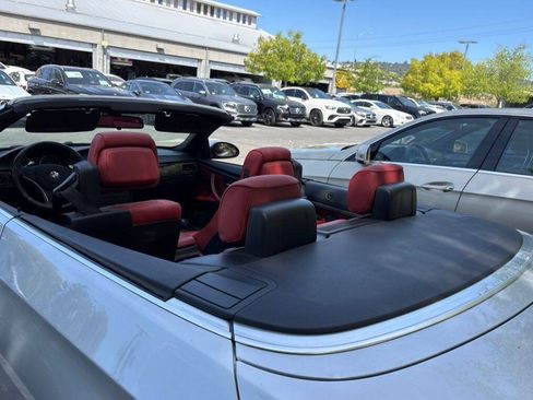 Used 2009 BMW 335i Convertible RWD image 14