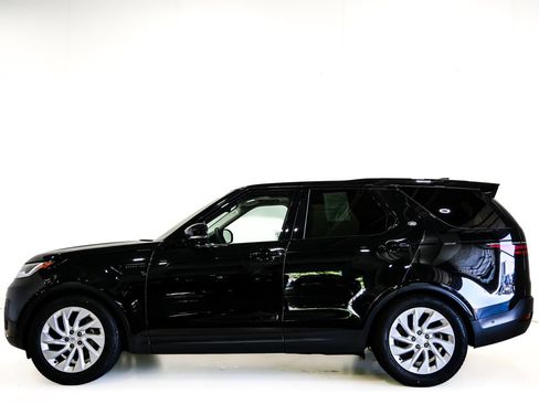 Used 2025 Land Rover Discovery S AWD/4WD image 6