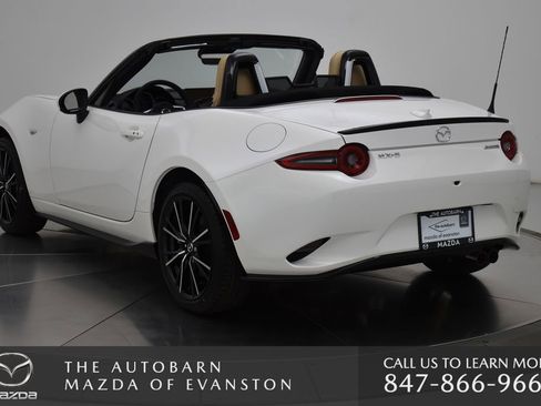 New 2025 MAZDA MX-5 Miata Grand Touring w/ Appearance Package image 18