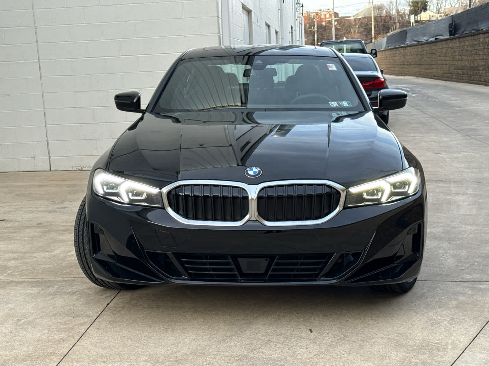 Used 2026 BMW 330i xDrive Sedan w/ Convenience Package AWD/4WD image 2