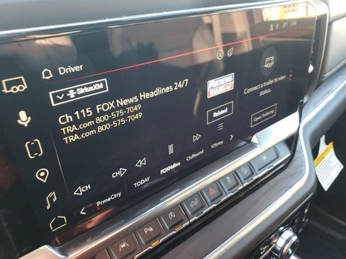 Used 2024 GMC Sierra 1500 SLT w/ SLT Premium Plus Package image 21