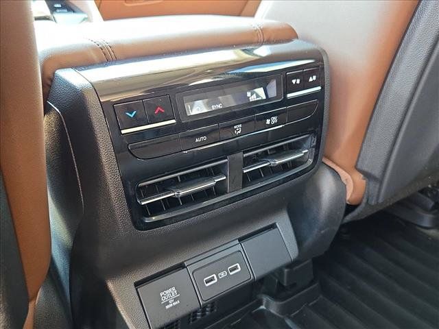 Used 2024 Acura MDX w/ Technology Package FWD image 17