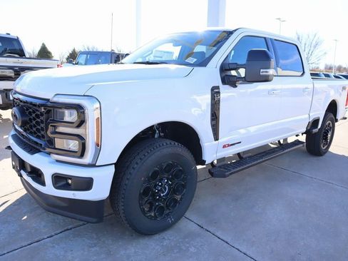 New 2026 Ford F250 Lariat w/ Black Appearance Package AWD/4WD image 12