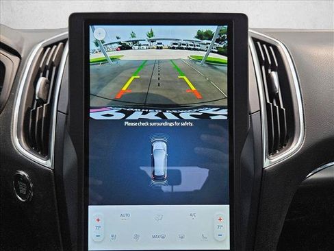 Used 2023 Ford Edge Titanium AWD/4WD image 12