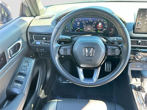 Used 2025 Honda Civic Sport image 23