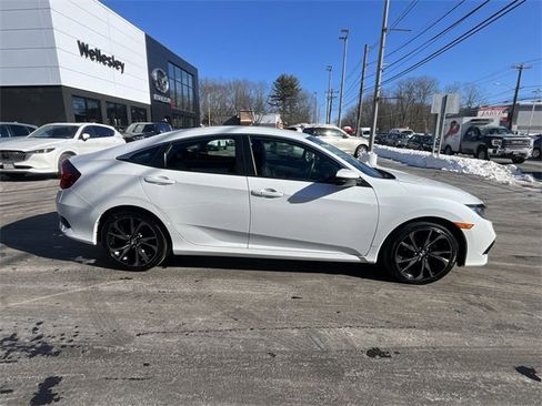 Used 2019 Honda Civic Sport image 9