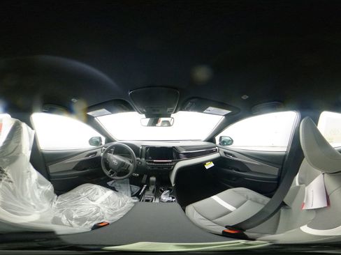 New 2026 Toyota Camry SE FWD image 33