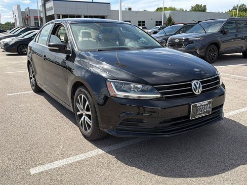 Used 2017 Volkswagen Jetta SE FWD image 21