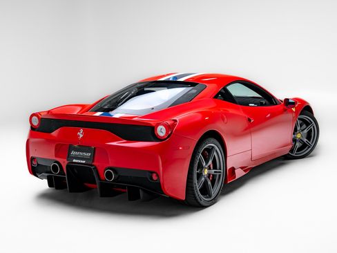 Used 2015 Ferrari 458 Speciale Coupe RWD image 58