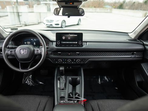 Used 2023 Honda Accord EX image 14