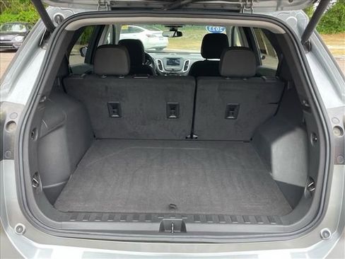 Used 2023 Chevrolet Equinox LT FWD image 12