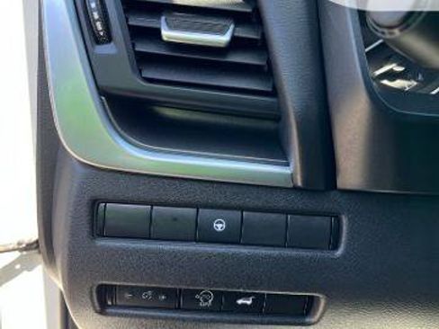 Certified 2023 Nissan Rogue SV w/ SV Premium B Package AWD/4WD image 29