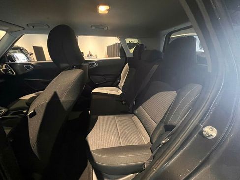 Used 2020 Kia Soul S FWD image 22