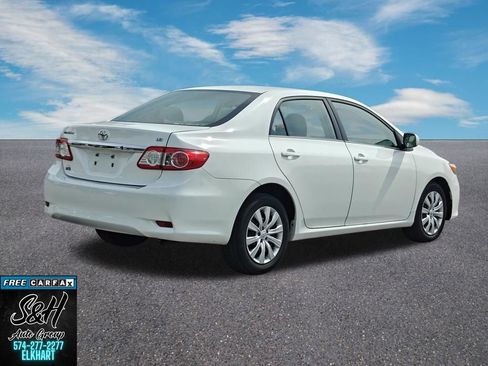 Used 2013 Toyota Corolla LE FWD image 15