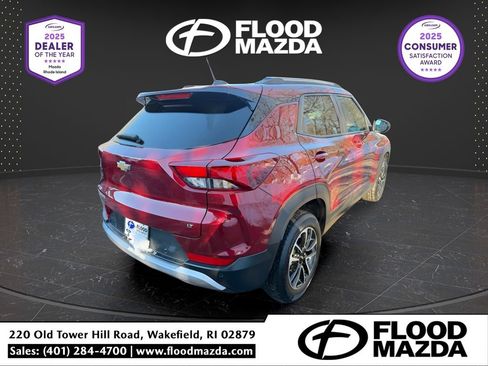 Used 2024 Chevrolet TrailBlazer LT w/ LT Cold Weather Package image 5