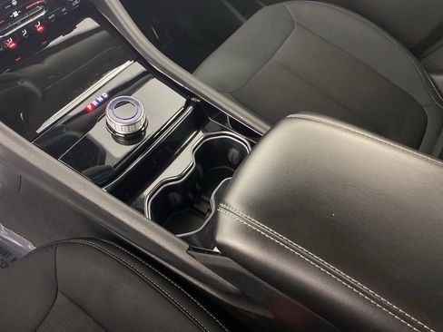 Used 2023 Jeep Grand Cherokee Laredo w/ Luxury Tech Group I image 30