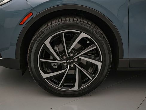 Used 2023 Lincoln Corsair Reserve w/ Equipment Group 201A image 10