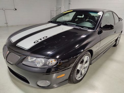 Used 2004 Pontiac GTO image 15