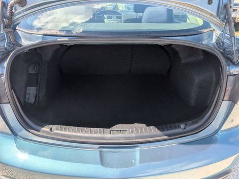 Used 2010 MAZDA MAZDA3 i Touring FWD image 11