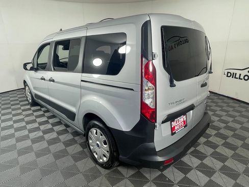 Used 2022 Ford Transit Connect XL image 4