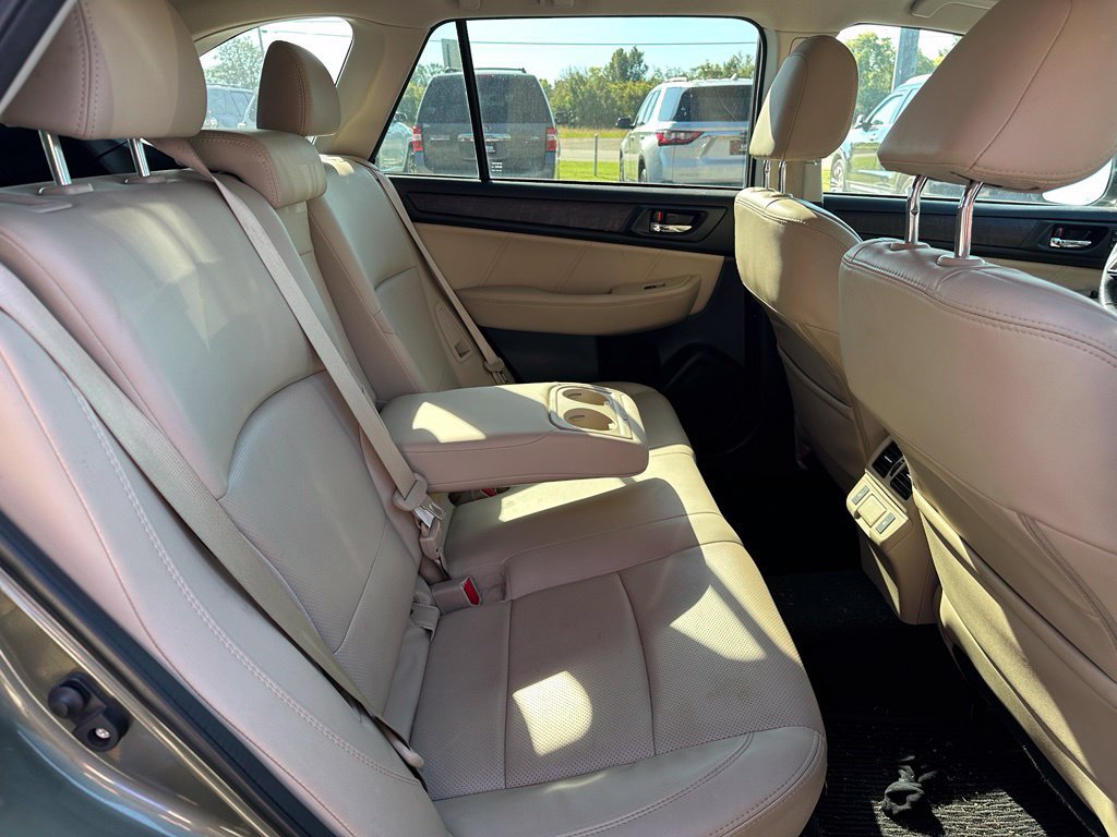 Used 2019 Subaru Outback 2.5i Limited AWD/4WD image 7