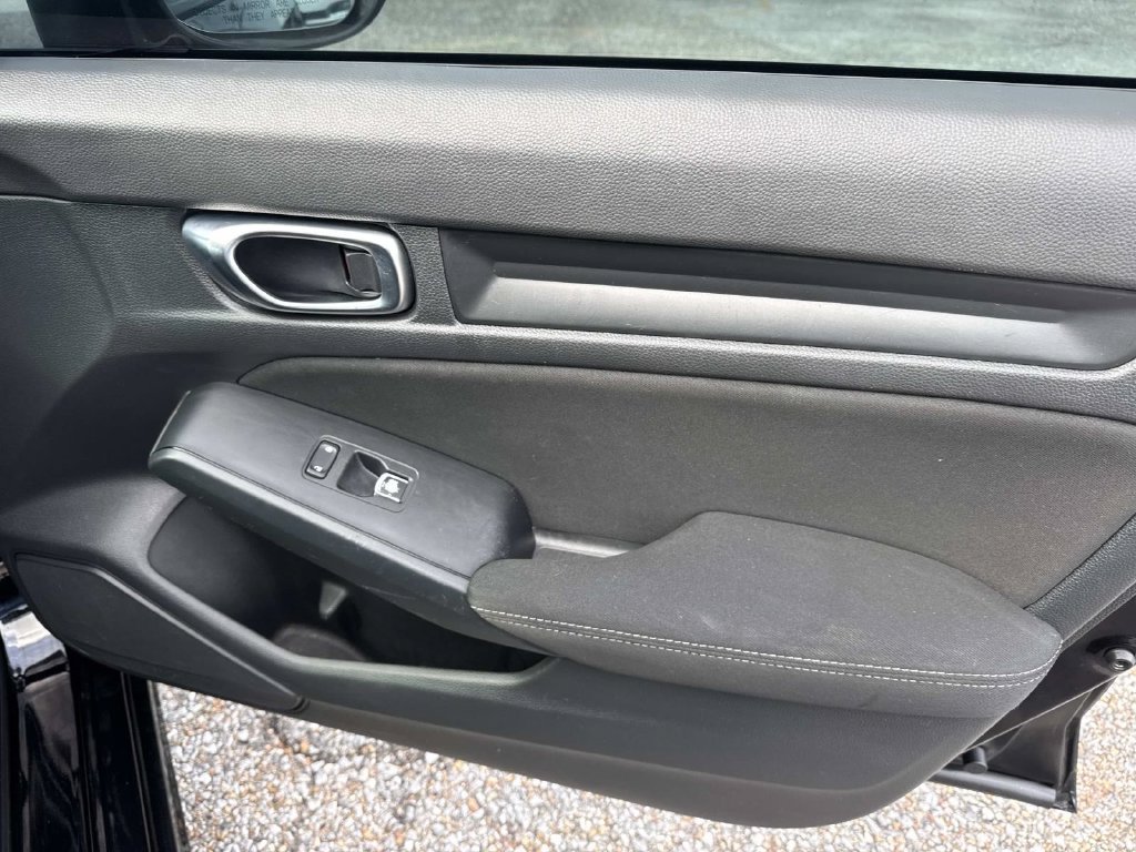 Used 2022 Honda Civic LX image 15