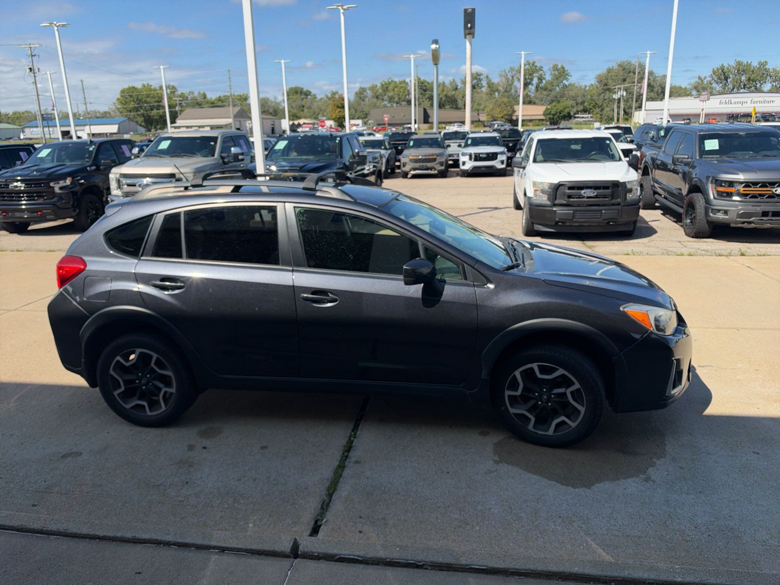 Used 2017 Subaru Crosstrek 2.0i Premium w/ Popular Package #2 AWD/4WD image 5