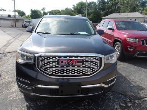 Used 2017 GMC Acadia Denali w/ Technology Package AWD/4WD image 2