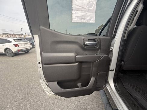 Used 2021 Chevrolet Silverado 1500 Custom Trail Boss image 14